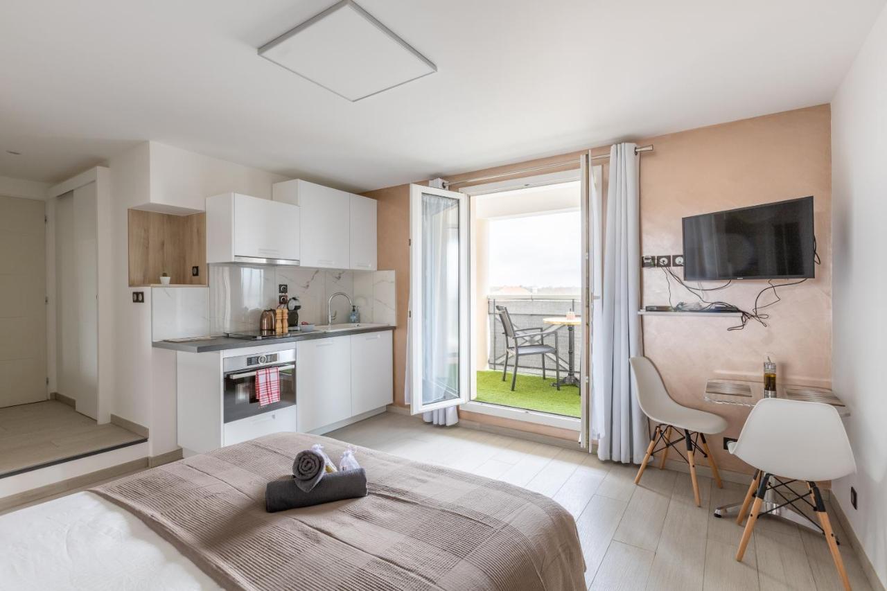 Double Studio 6 Persons Near Disney - Fairytale Factory 뷰씨 쎙 죠흐쥬 외부 사진